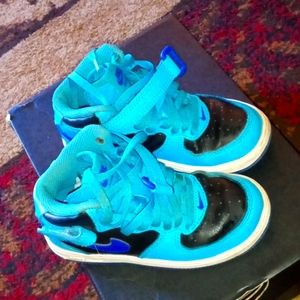 High top Air Force 1